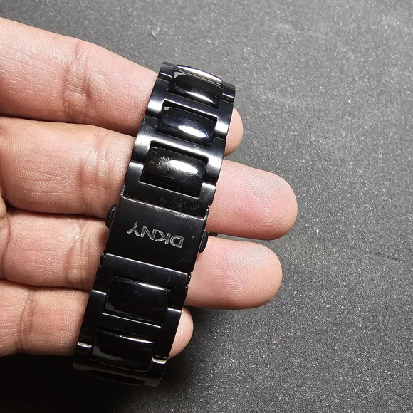 DKNY NY1283 Men's Round Chronograph Watch Black Steel Bracelet Yellow Black Dial - Picture 7 of 10